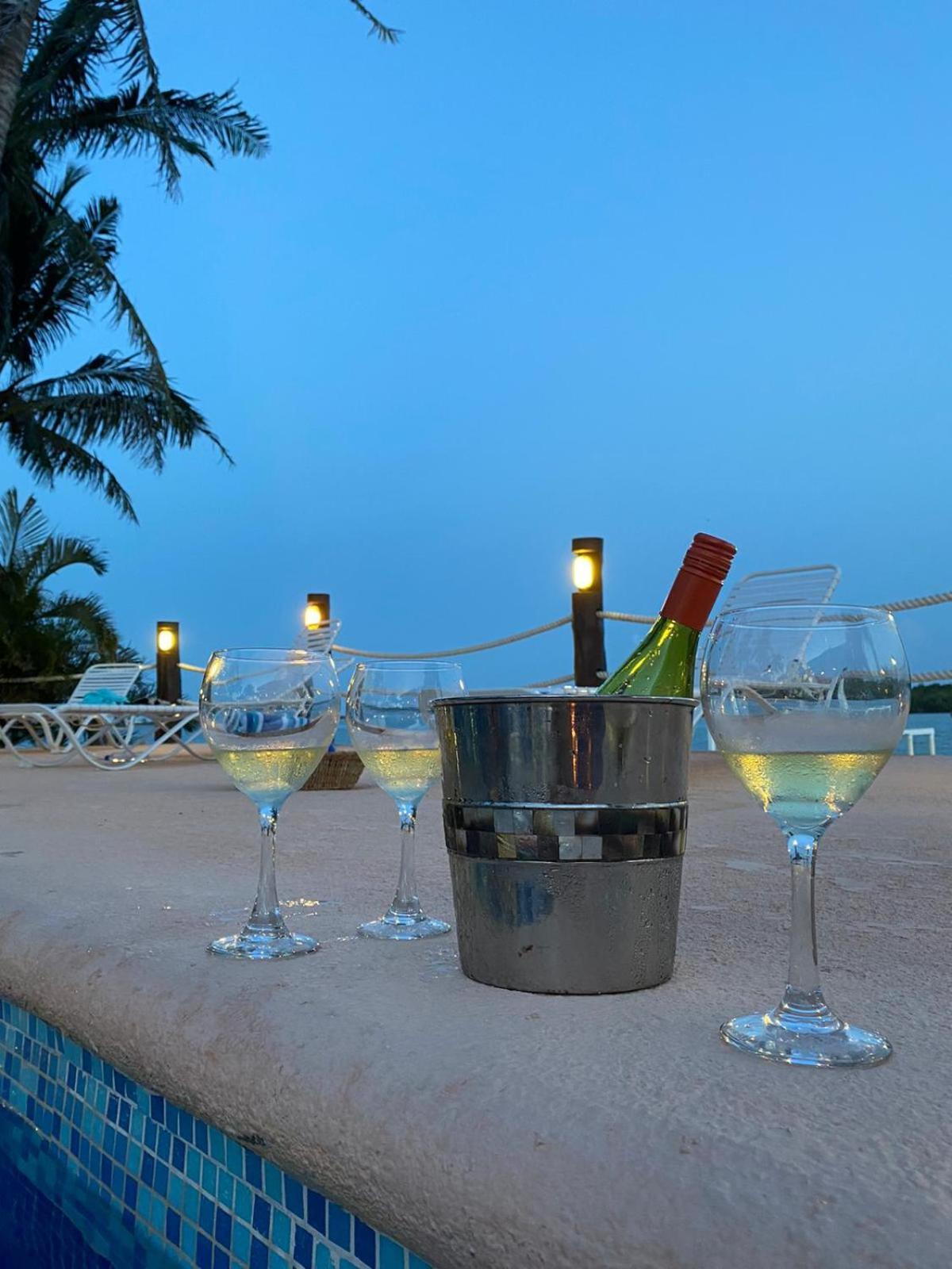 Hotel La Marina Del Rio La Pesca 외부 사진