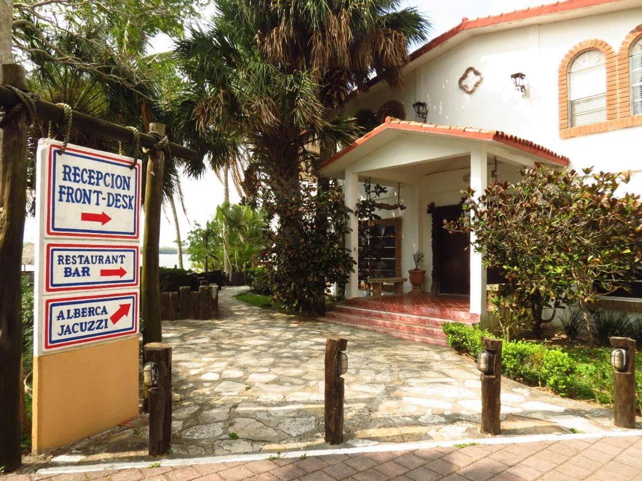 Hotel La Marina Del Rio La Pesca 외부 사진